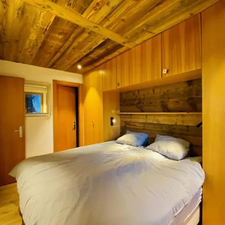 In Near Lift 维松纳