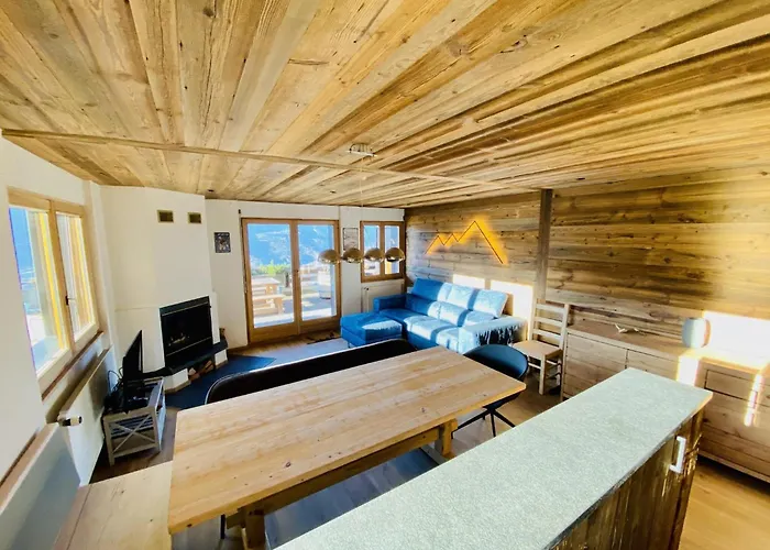 Appartement In Near Lift