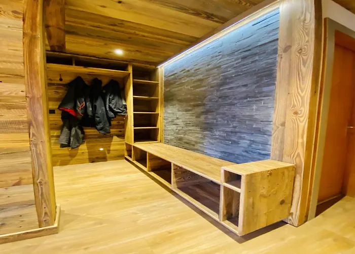 In Near Lift Апартаменты Вейзона